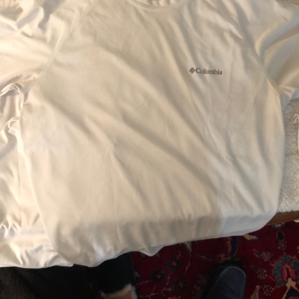 Columbia Performance Shirts - Picture 4 of 6